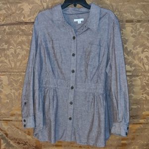 Plus size Woman's brown blouse